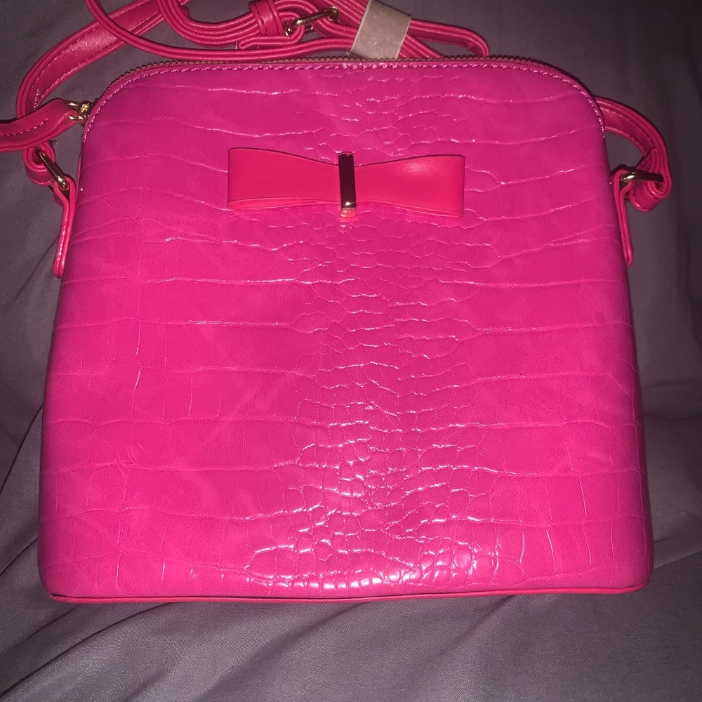 Vibrant Pink Crossbody Bag with Bow Detail